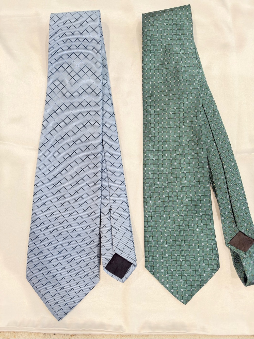 Brooks Brother 346 Classic Blue and Green Patterned Men's Dress Ties lot of 2